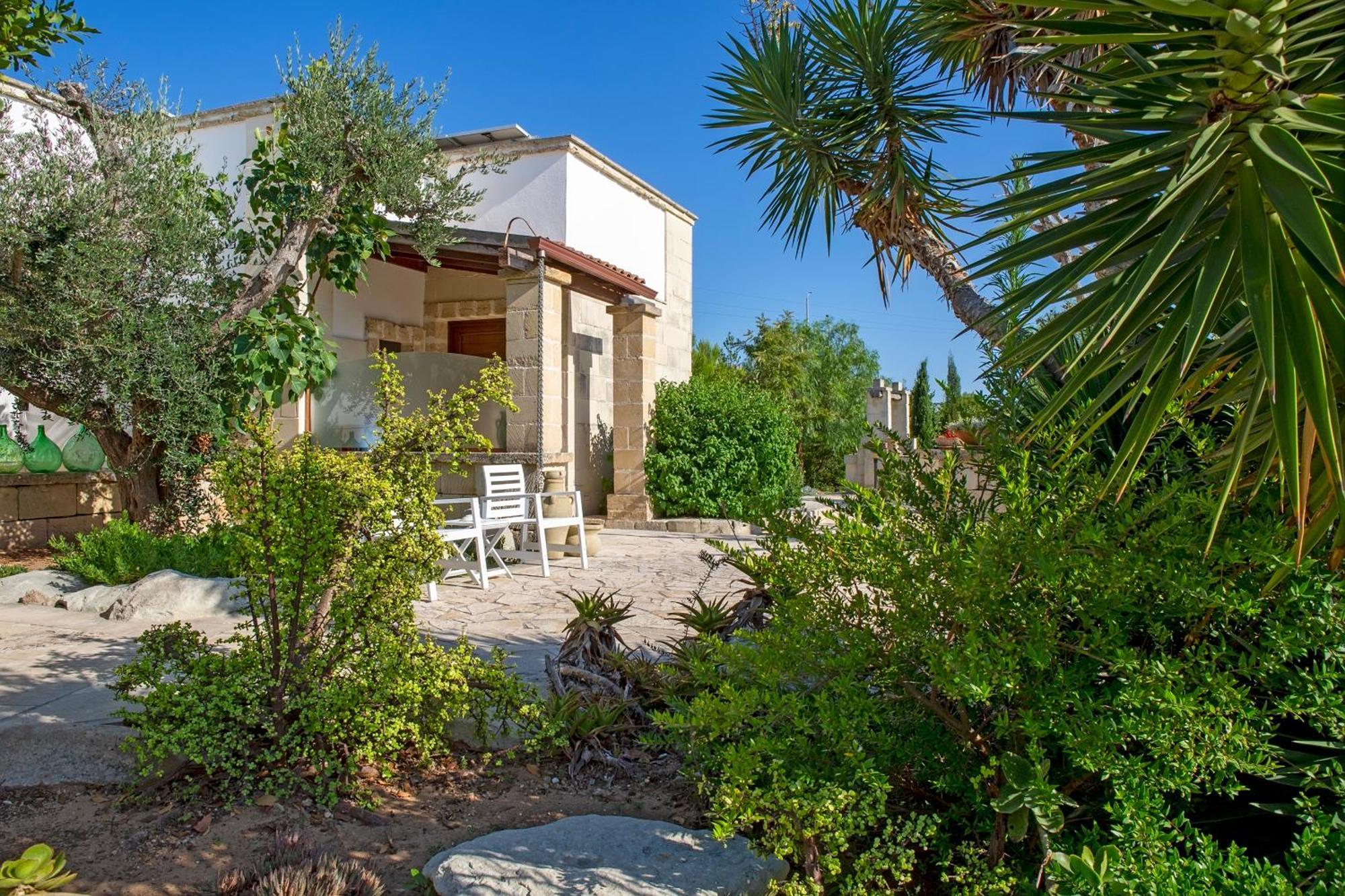 Masseria L'Uliveto Agri Resort Otranto Exterior photo